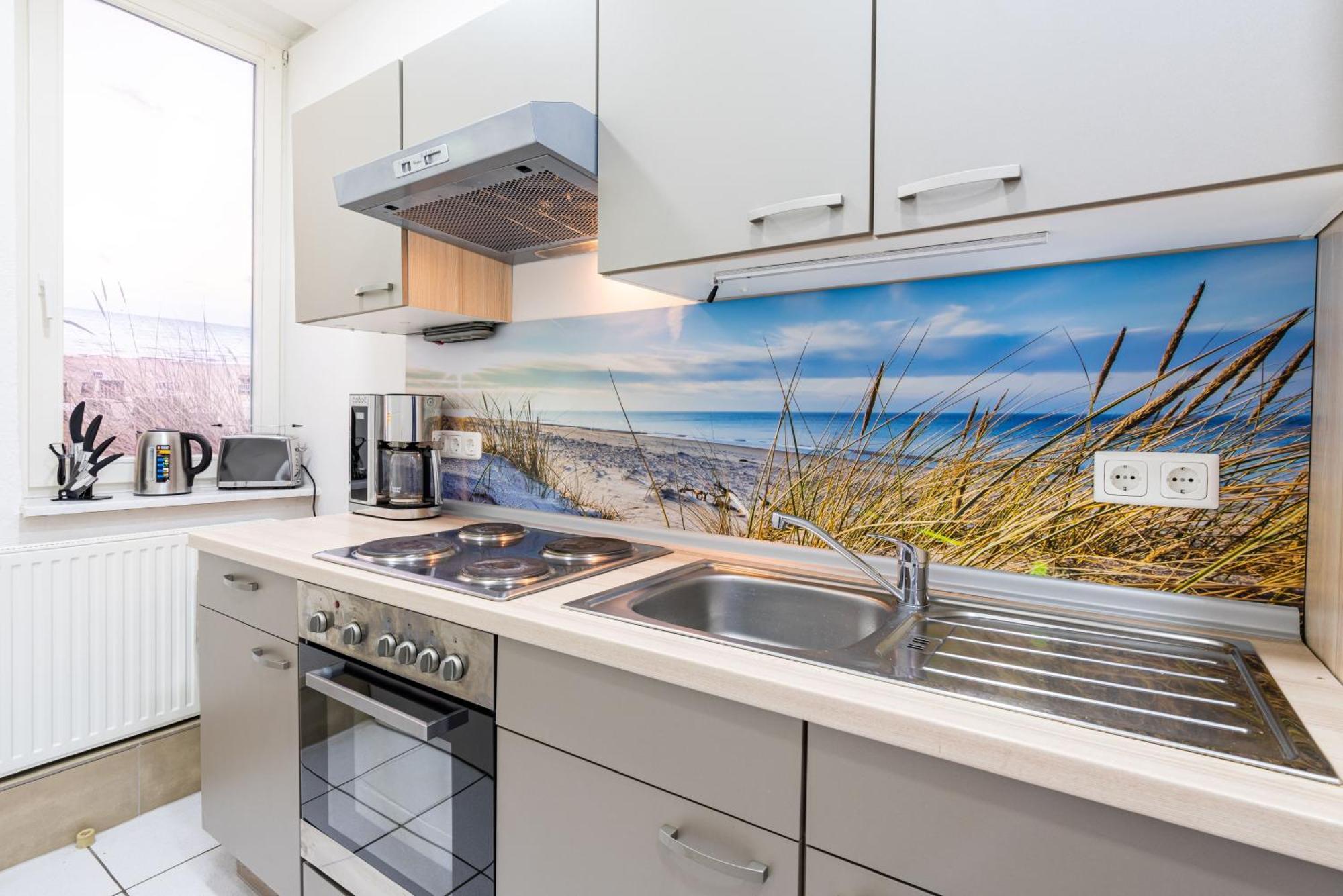 Pier 1 Apartment